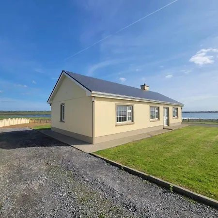 Side House In * Quilty